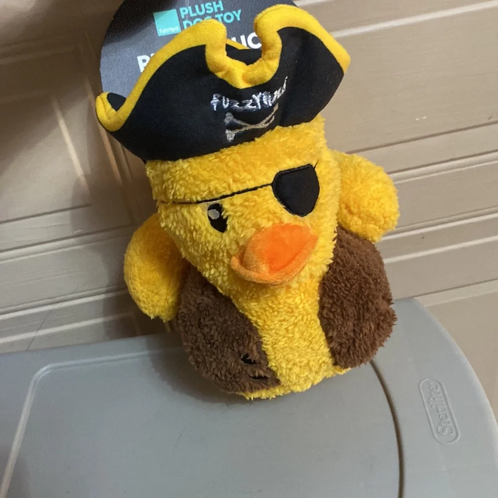 - Plush Dog Toy Pirate Duck Squeak When Squeezed Machine Washable. - Picture 4 of 4